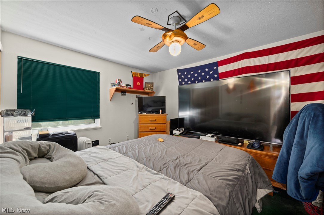 26043 Redwood Drive Olmsted Falls OH 44138