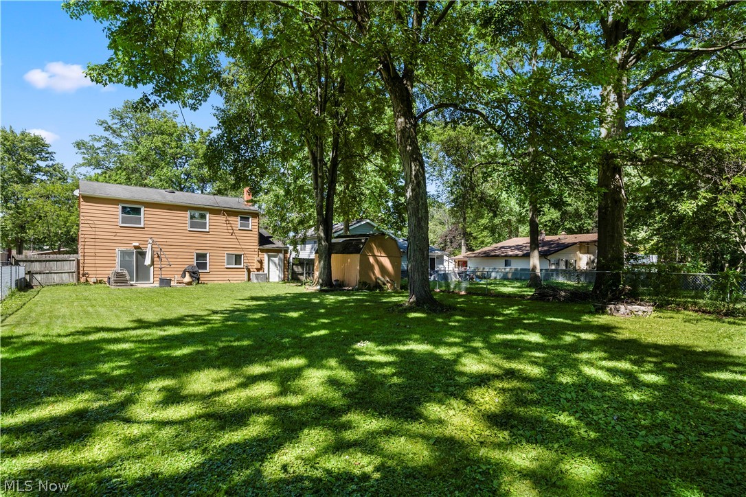 26043 Redwood Drive Olmsted Falls OH 44138