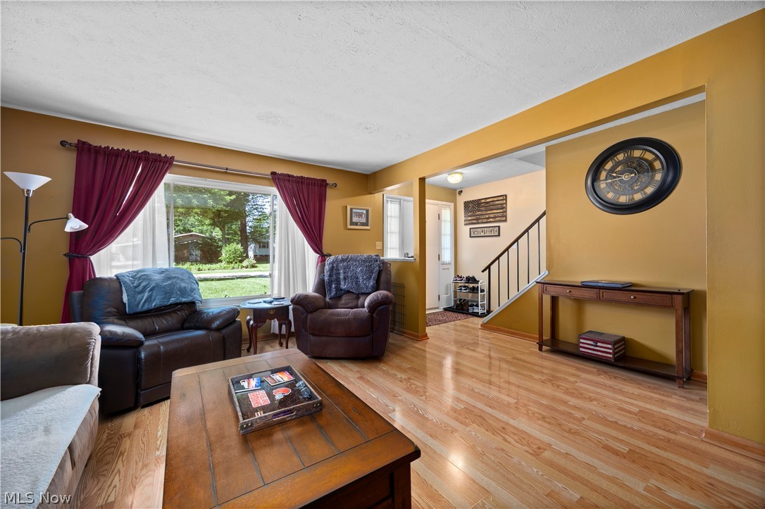 26043 Redwood Drive Olmsted Falls OH 44138
