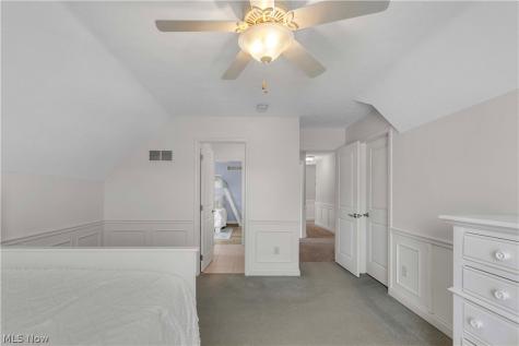 32811 Saint James Trail Avon OH 44011