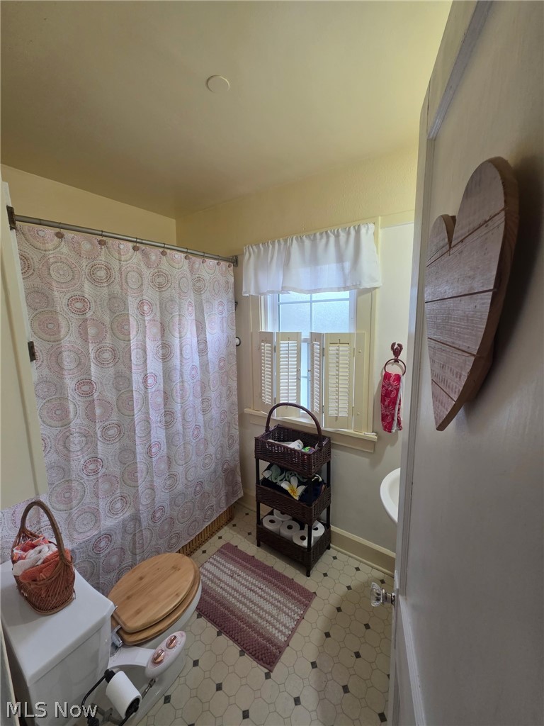 3882 W 134th Street Cleveland OH 44111