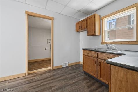 2911 Vera Place NW Canton OH 44708