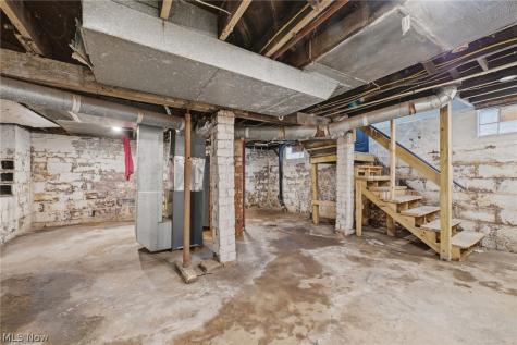 2911 Vera Place NW Canton OH 44708