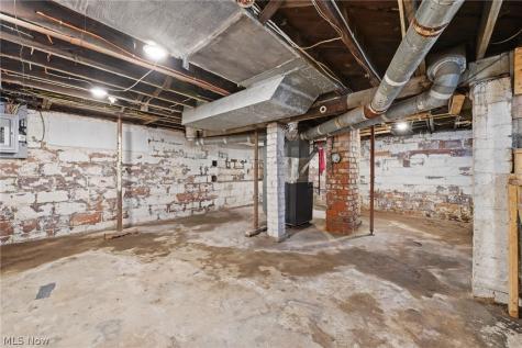 2911 Vera Place NW Canton OH 44708