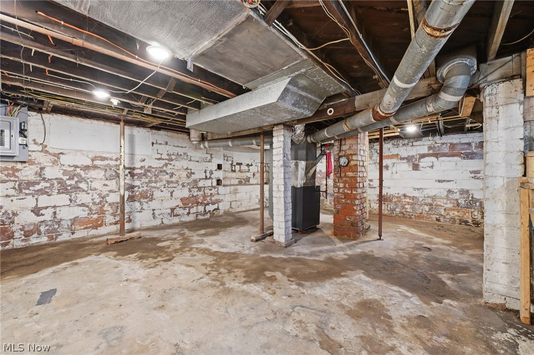 2911 Vera Place NW Canton OH 44708