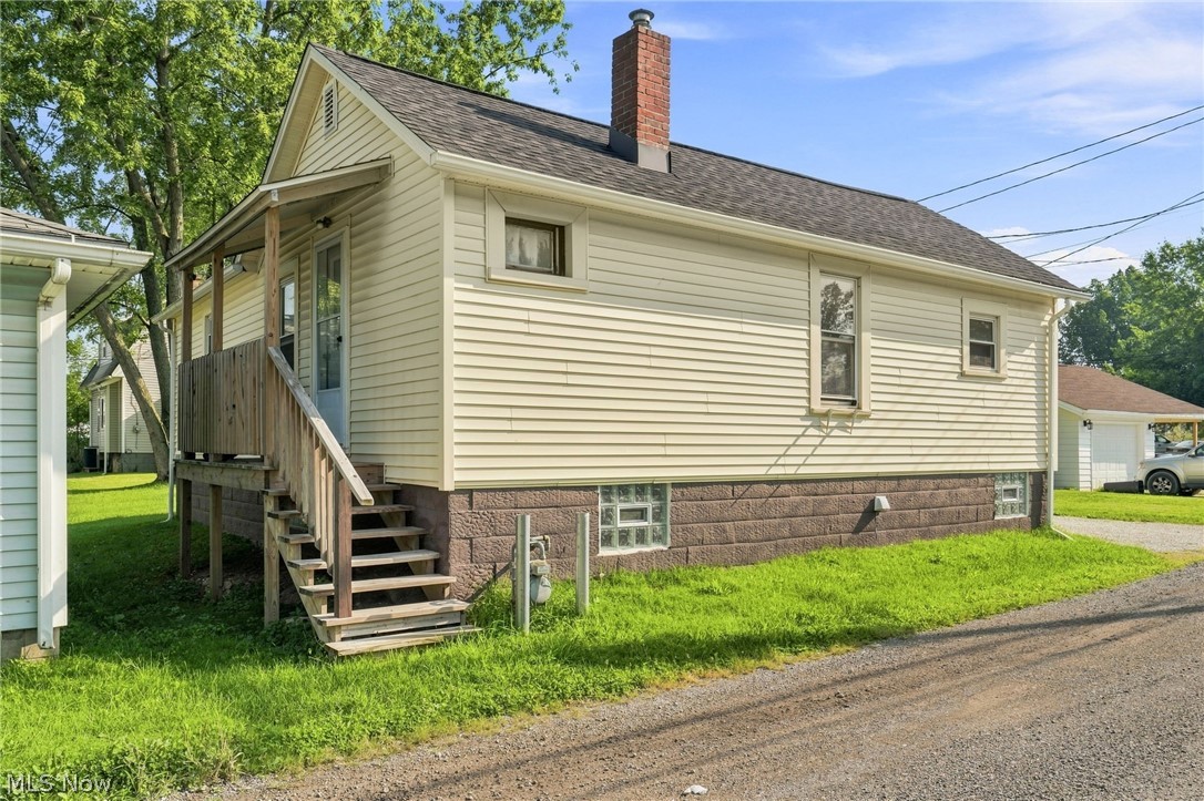376 E 1/2 Ohio Avenue Sebring OH 44672