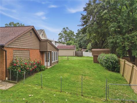 2260 Englewood Avenue Akron OH 44312