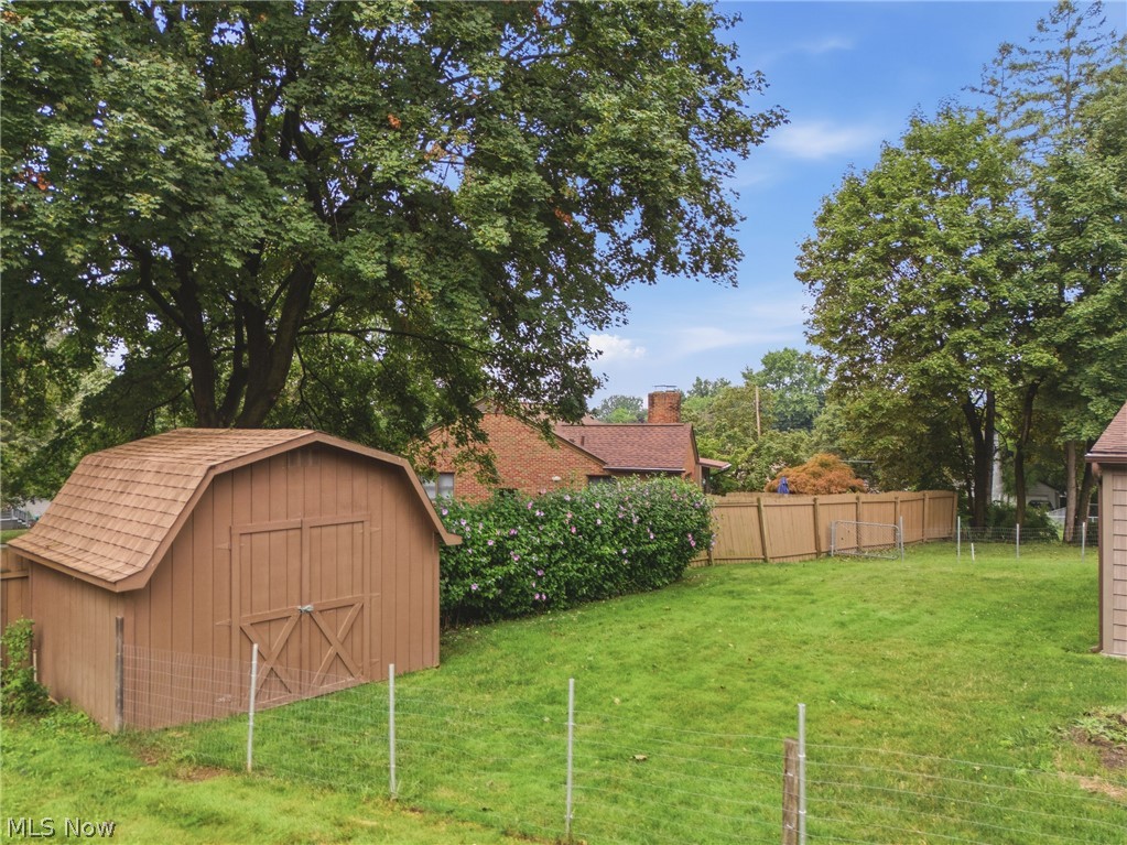 2260 Englewood Avenue Akron OH 44312