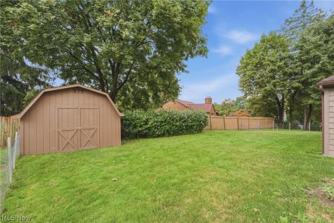 2260 Englewood Avenue Akron OH 44312