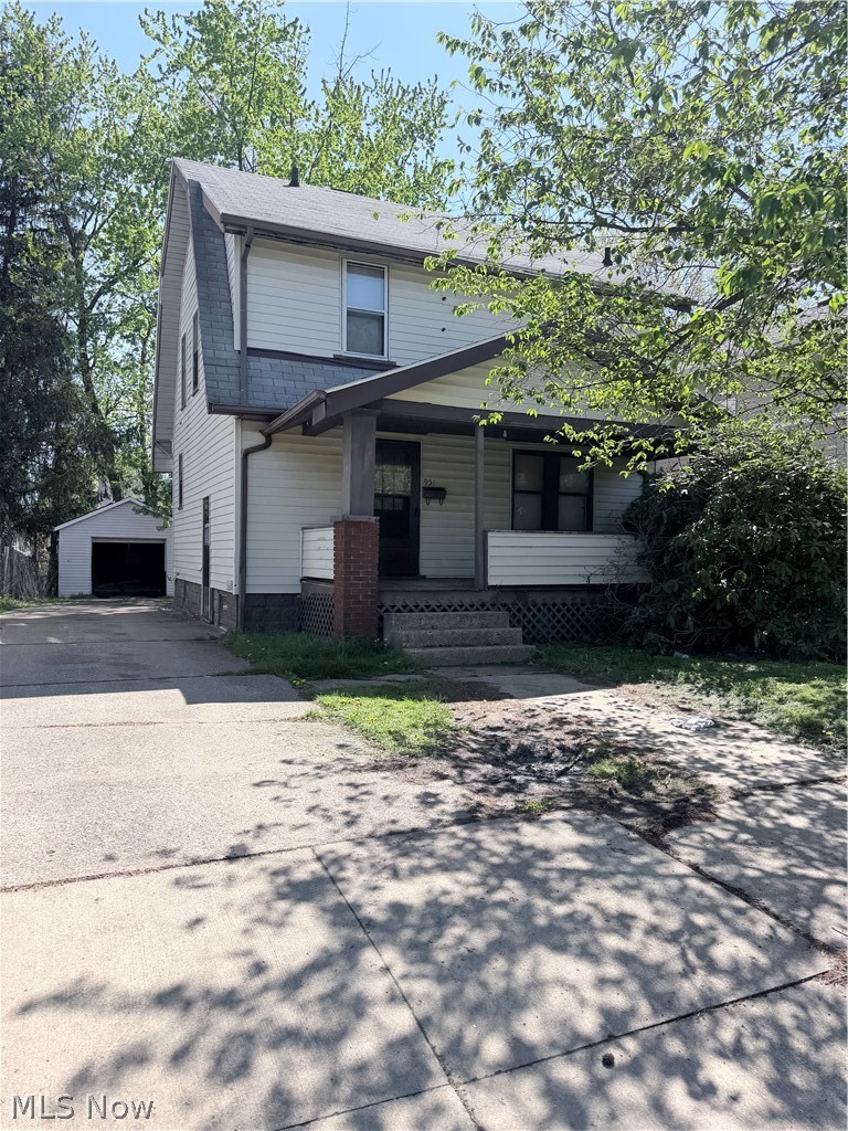 951 Ada Street Akron OH 44306