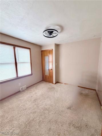 11700 Glamer Drive Parma OH 44130