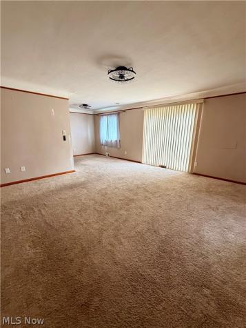 11700 Glamer Drive Parma OH 44130