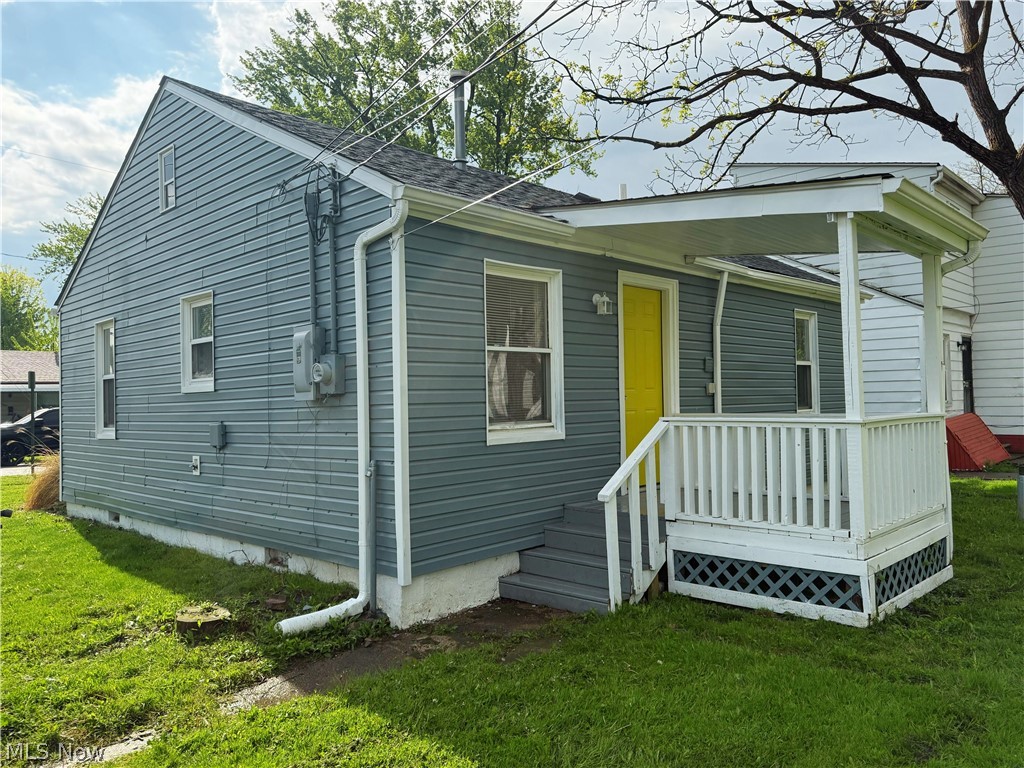 4384 E 144th Street Cleveland OH 44128