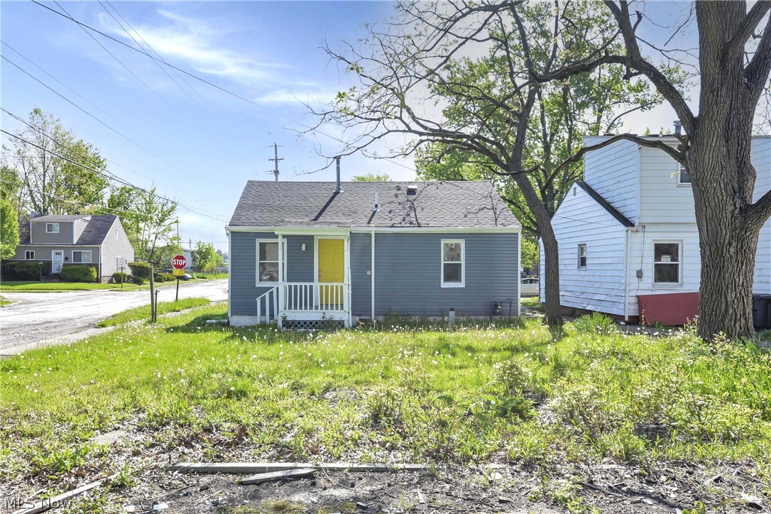 4384 E 144th Street Cleveland OH 44128