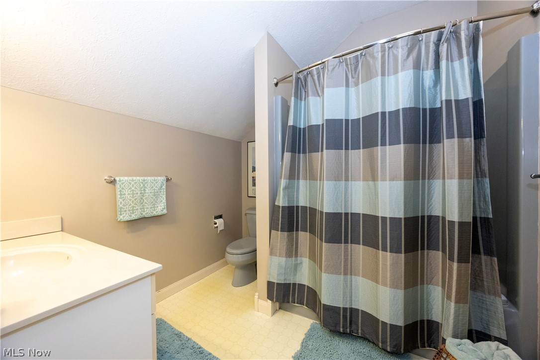1414 Riffel Road Wooster OH 44691