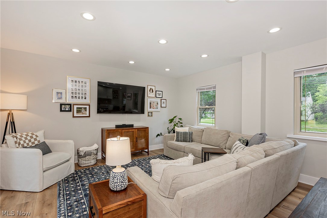 590 Glen Park Drive Bay Village OH 44140