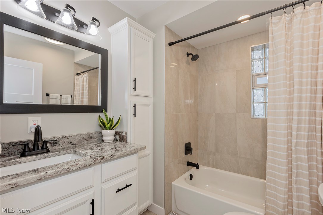 590 Glen Park Drive Bay Village OH 44140