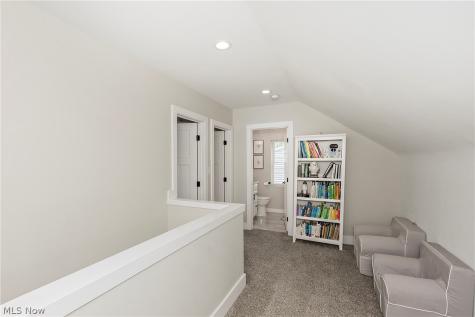 590 Glen Park Drive Bay Village OH 44140