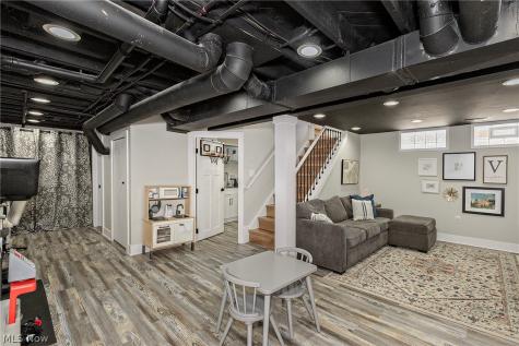 590 Glen Park Drive Bay Village OH 44140