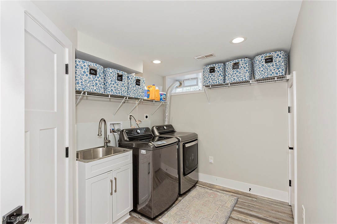 590 Glen Park Drive Bay Village OH 44140