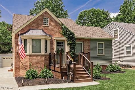 590 Glen Park Drive Bay Village OH 44140