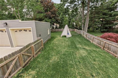 590 Glen Park Drive Bay Village OH 44140