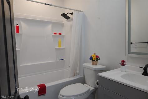8210 Maple Avenue Garrettsville OH 44231