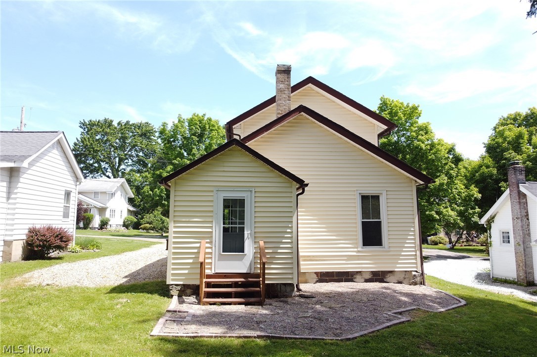 8210 Maple Avenue Garrettsville OH 44231