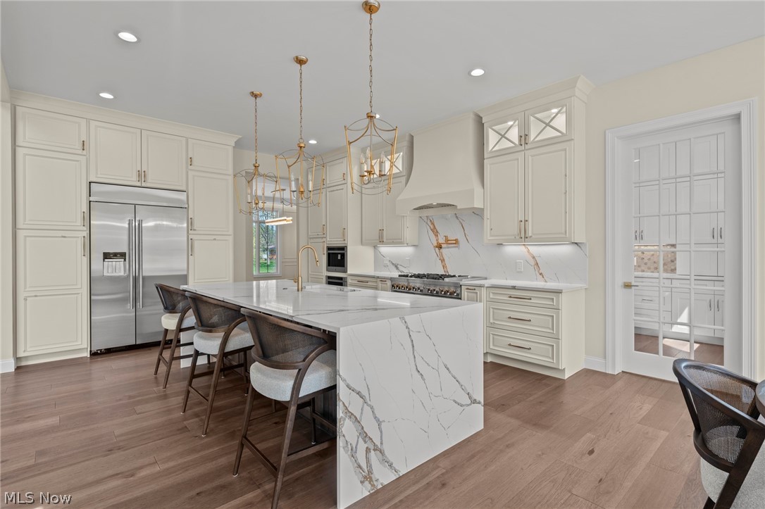 5048 Neptune Oval Solon OH 44139