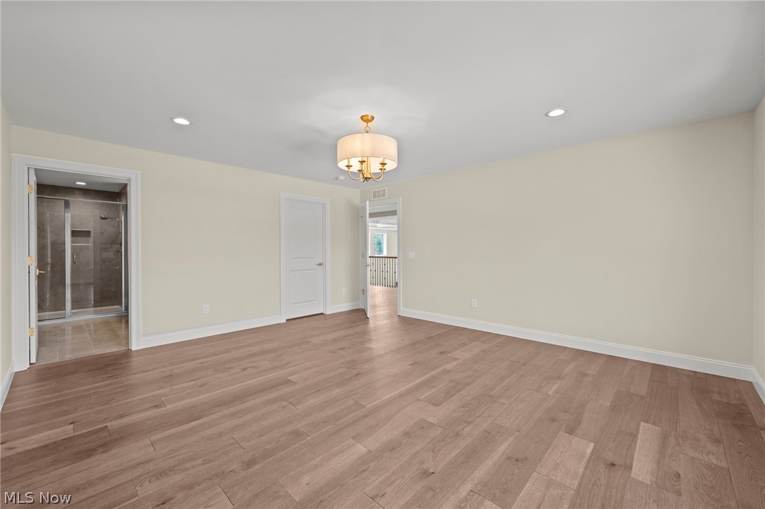 5048 Neptune Oval Solon OH 44139