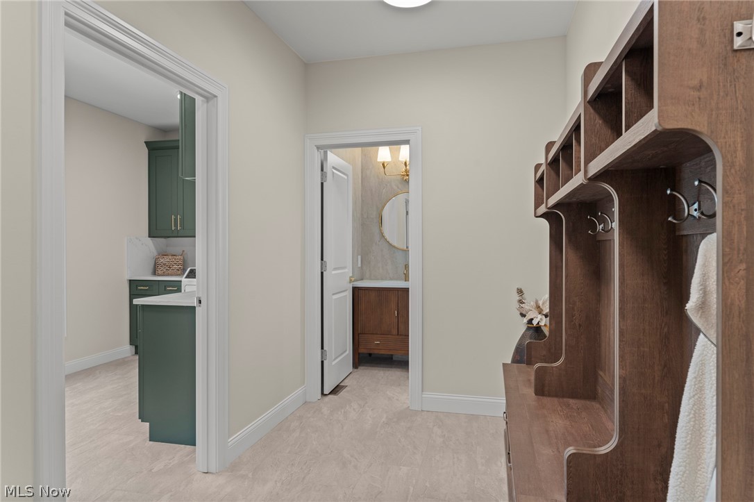 5048 Neptune Oval Solon OH 44139