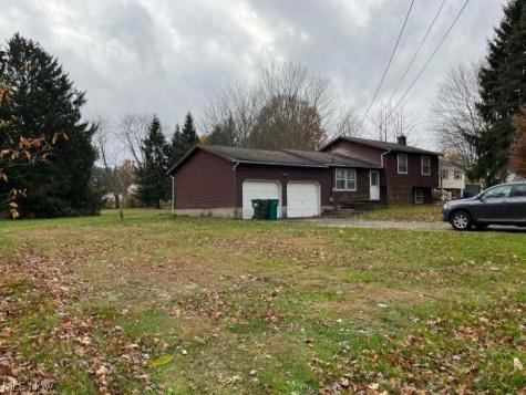 3238 Menough Road Ravenna OH 44266