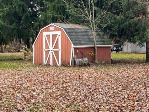 3238 Menough Road Ravenna OH 44266