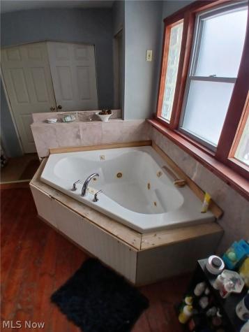 1694 E 90th Street Cleveland OH 44106