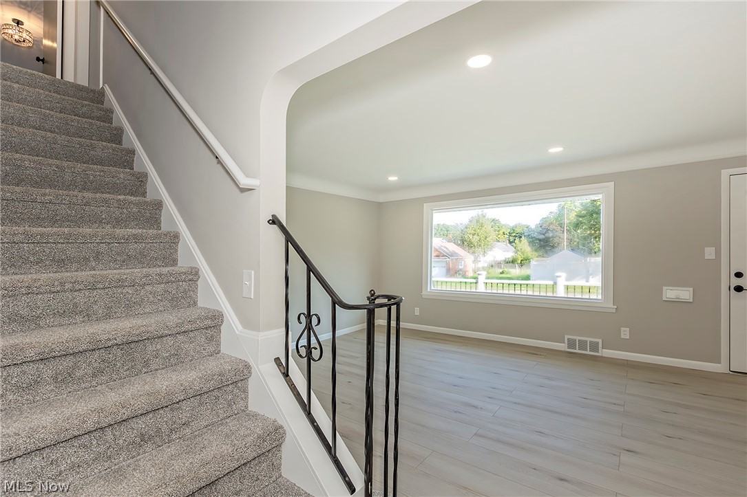 22750 Fairlawn Drive Euclid OH 44117