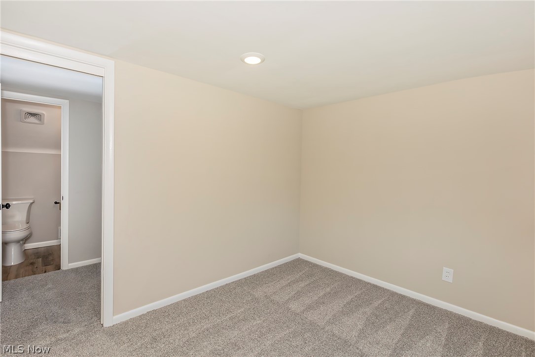 22750 Fairlawn Drive Euclid OH 44117
