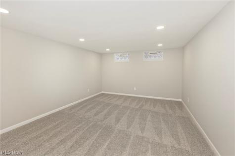 22750 Fairlawn Drive Euclid OH 44117