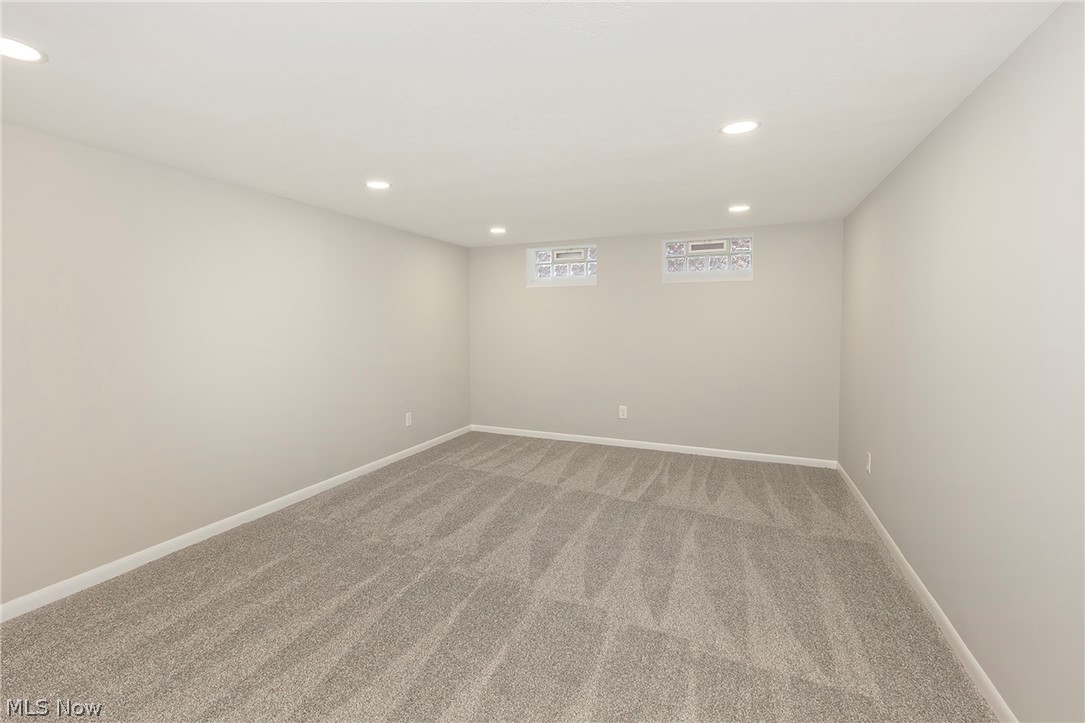 22750 Fairlawn Drive Euclid OH 44117