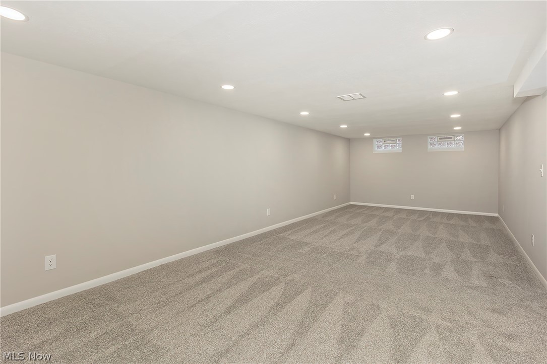 22750 Fairlawn Drive Euclid OH 44117