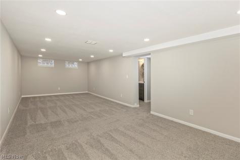 22750 Fairlawn Drive Euclid OH 44117