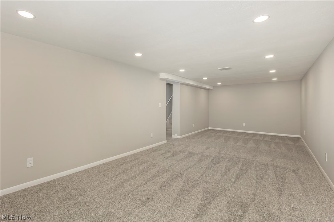22750 Fairlawn Drive Euclid OH 44117
