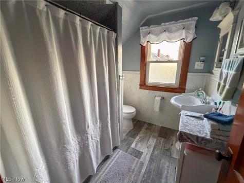 113 Hyde Avenue Niles OH 44446