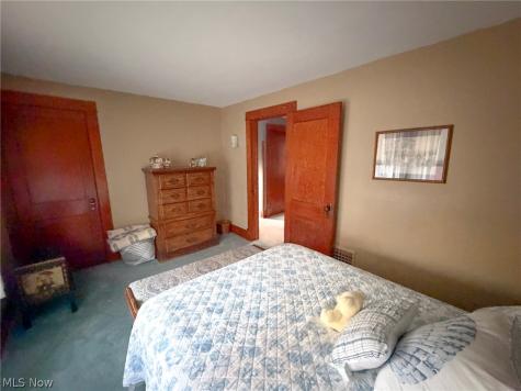 113 Hyde Avenue Niles OH 44446