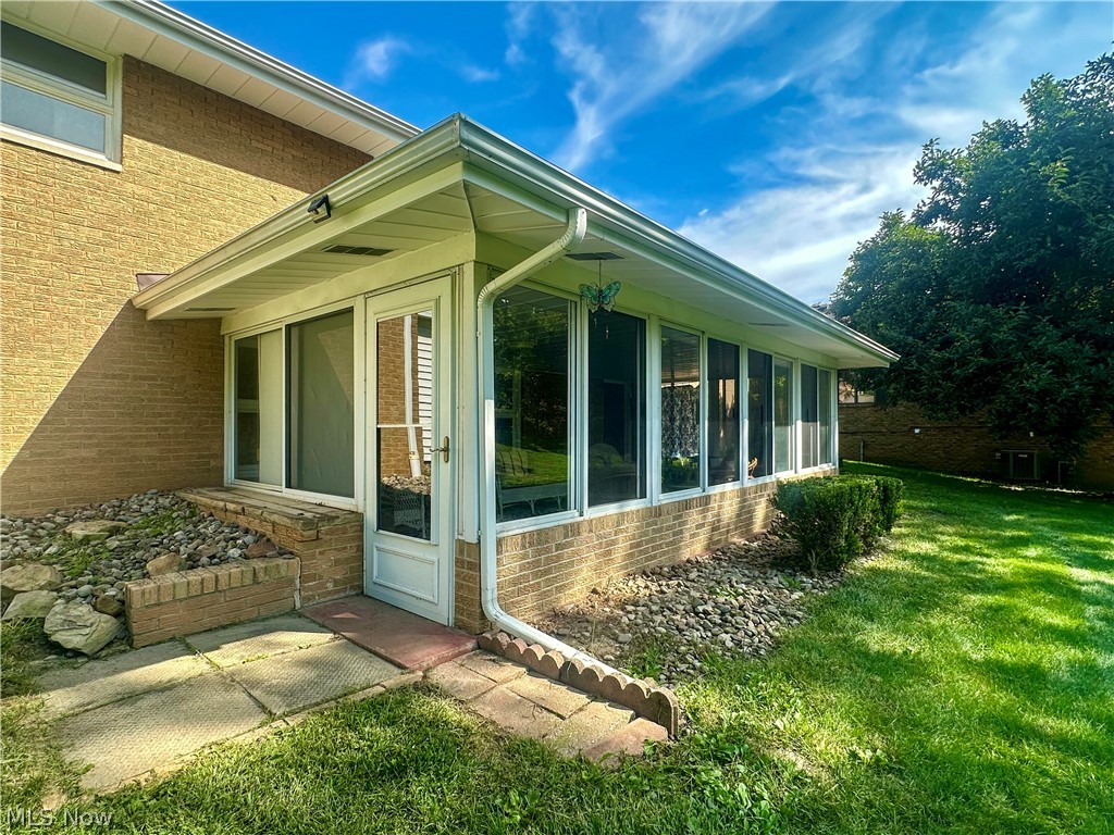 1525 Bellvue Drive Niles OH 44446