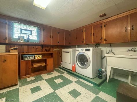 1525 Bellvue Drive Niles OH 44446