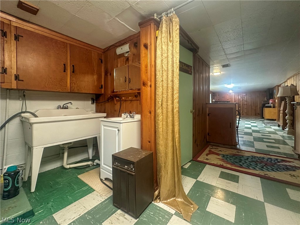 1525 Bellvue Drive Niles OH 44446