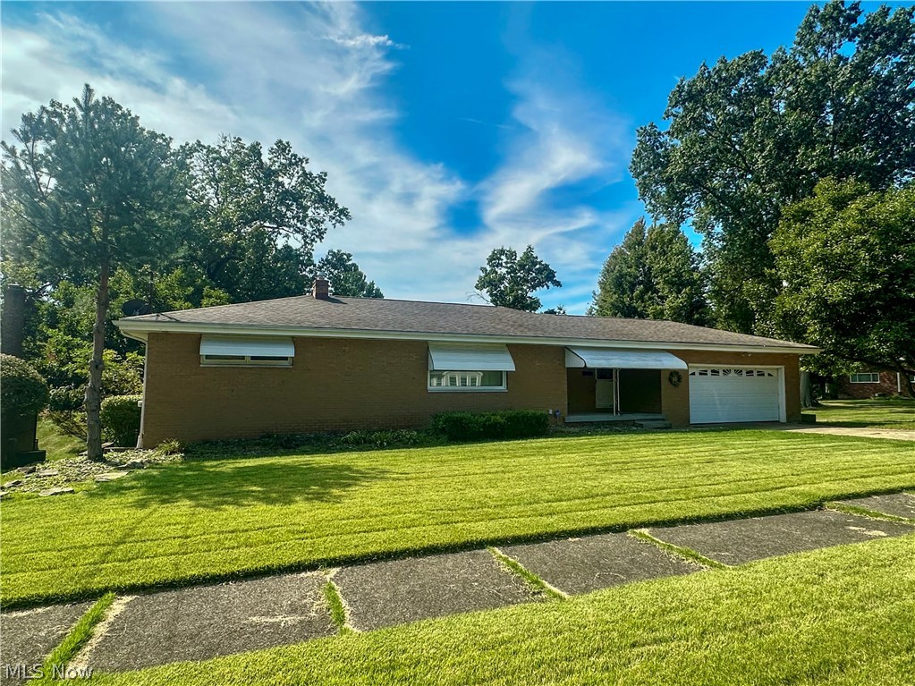 1525 Bellvue Drive Niles OH 44446