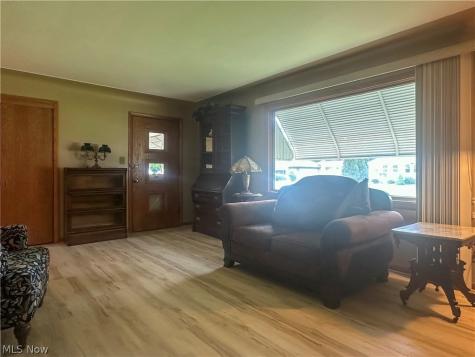 1525 Bellvue Drive Niles OH 44446