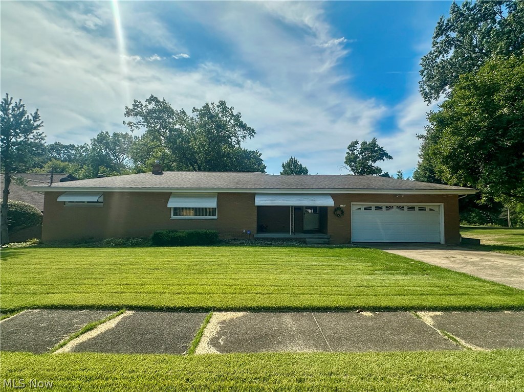 1525 Bellvue Drive Niles OH 44446