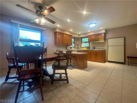 1525 Bellvue Drive Niles OH 44446